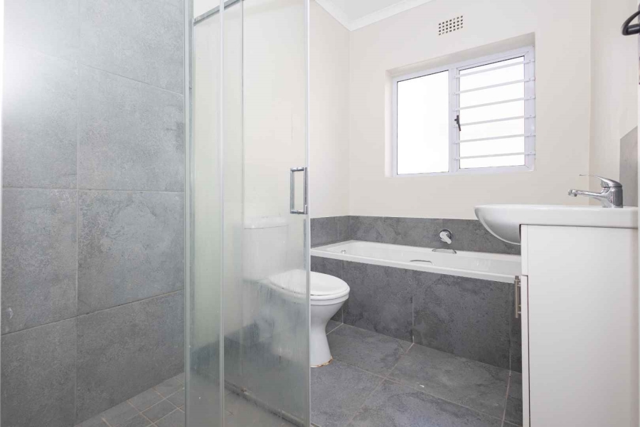 To Let 3 Bedroom Property for Rent in Morgenster Heights Western Cape
